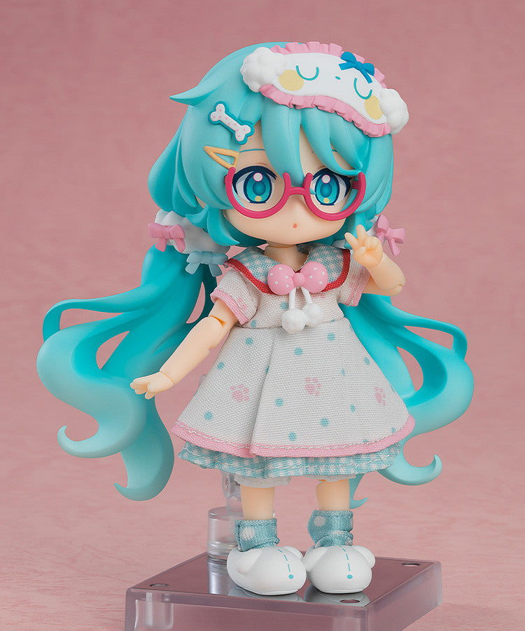 PRE ORDER Hatsune Miku: NENDOROID DOLL - Loungewear Outfit Version