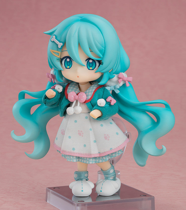 PRE ORDER Hatsune Miku: NENDOROID DOLL - Loungewear Outfit Version