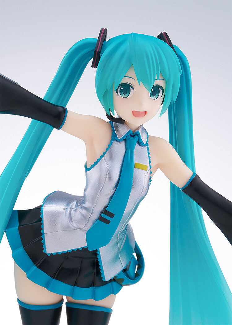 Vocaloid Characters: POP UP PARADE - Hatsune Miku (Translucent Colour Version)