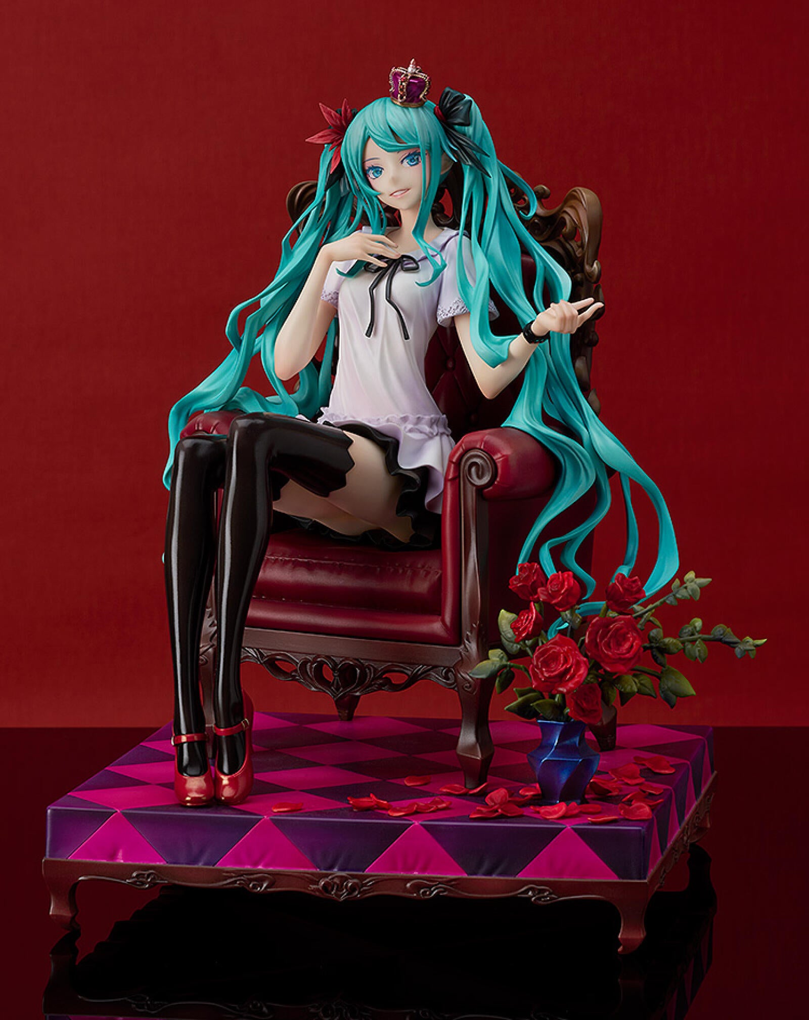PRE ORDER Hatsune Miku: 1/7 SCALE FIGURE - World Is Mine (2024 Version)