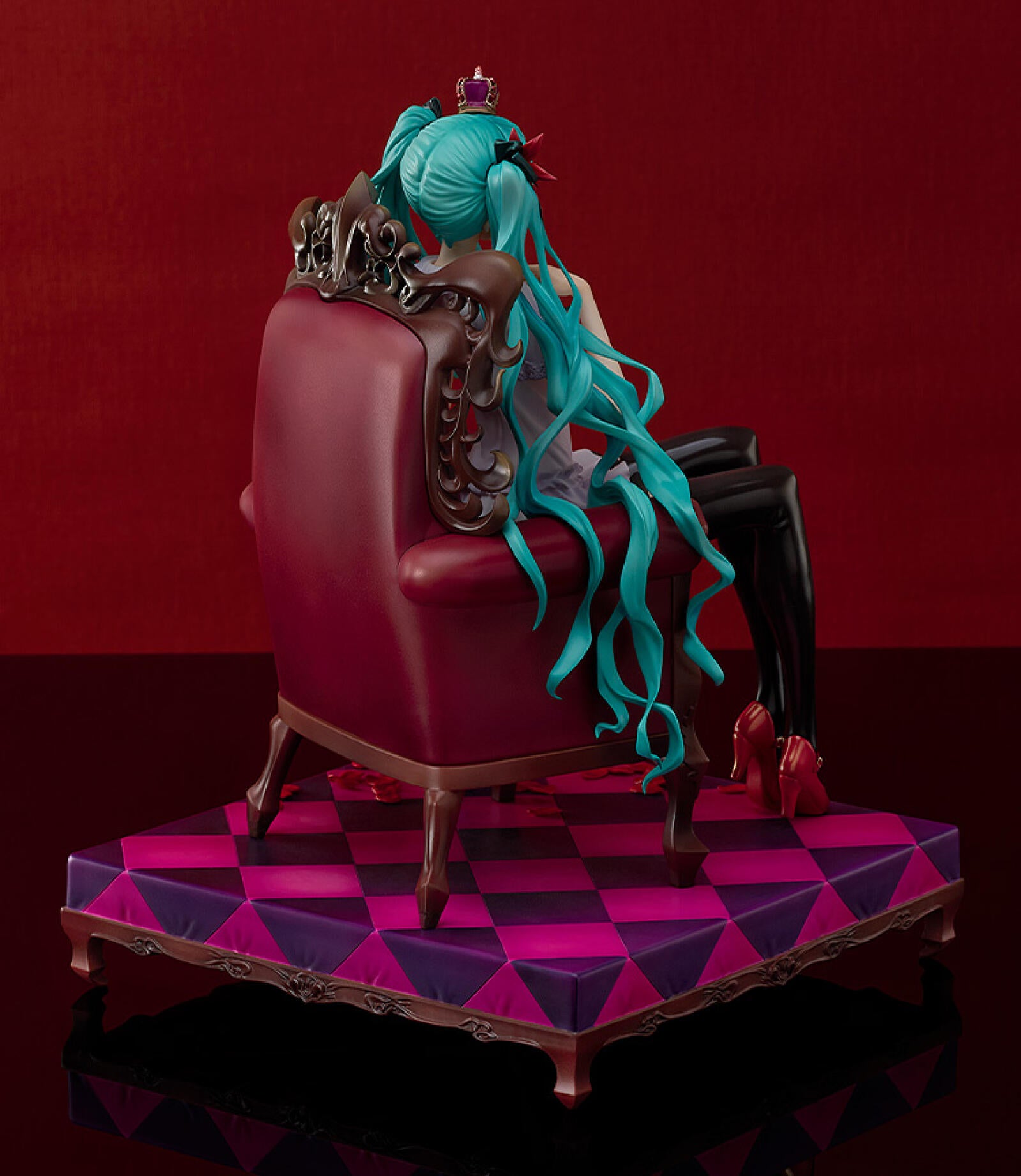 PRE ORDER Hatsune Miku: 1/7 SCALE FIGURE - World Is Mine (2024 Version)