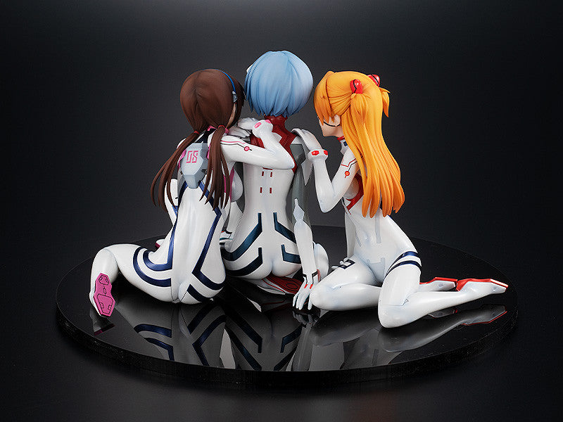 Evangelion 3.0 + 1.0 Thrice Upon a Time Asuka/Rei/Mari Newtype Cover Version 1/8 Scale