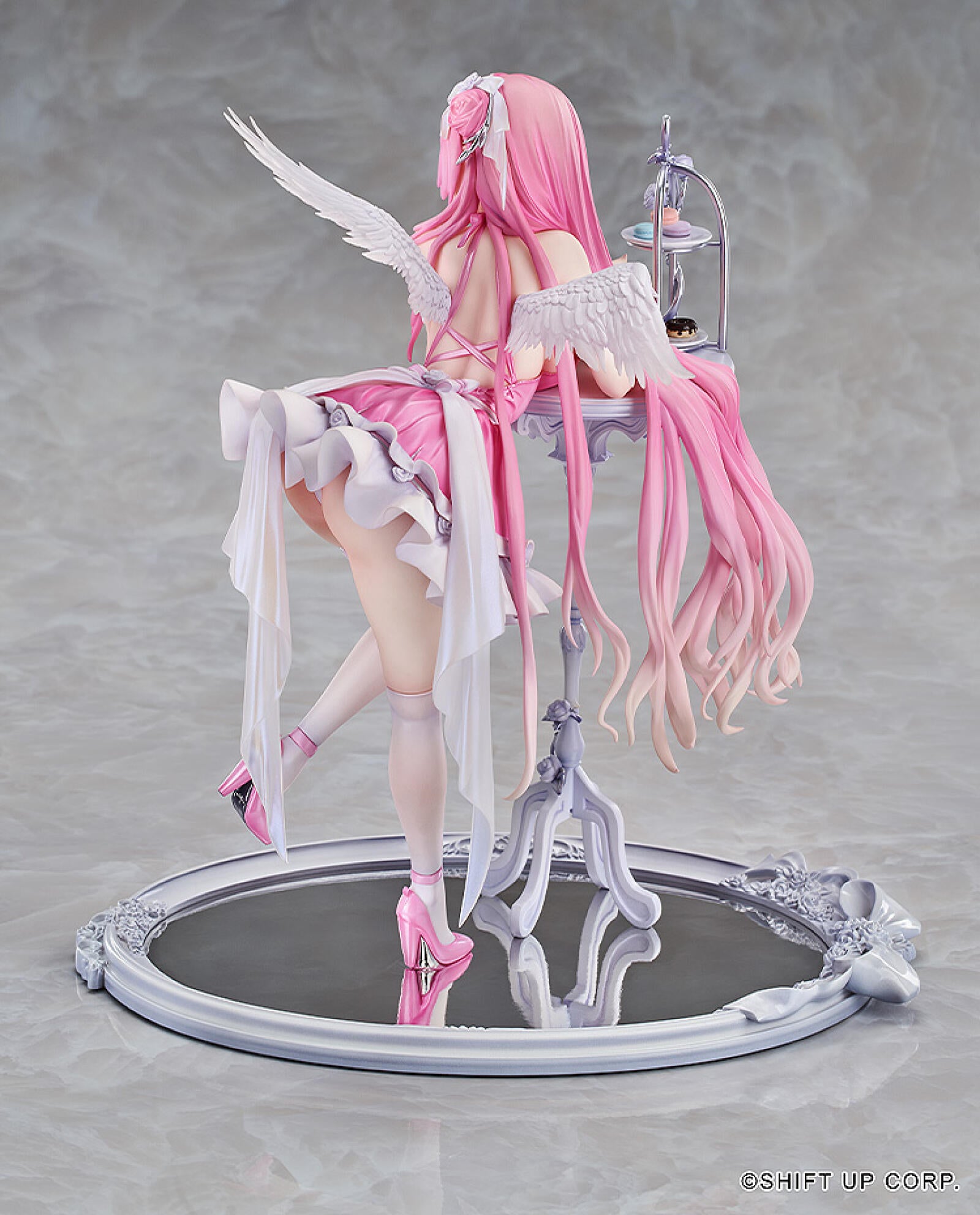 PRE ORDER Goddess Of Victory Nikke: 1/7 SCALE FIGURE - Dorothy (Nostalgia)