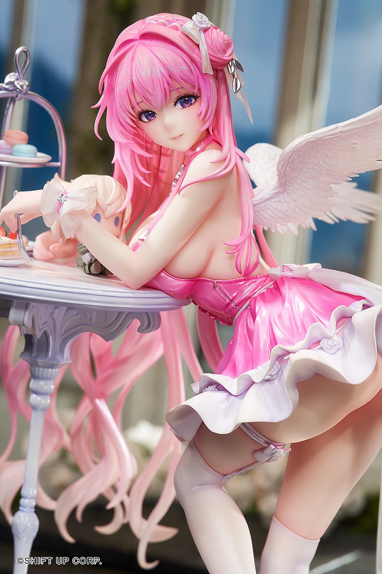 PRE ORDER Goddess Of Victory Nikke: 1/7 SCALE FIGURE - Dorothy (Nostalgia)