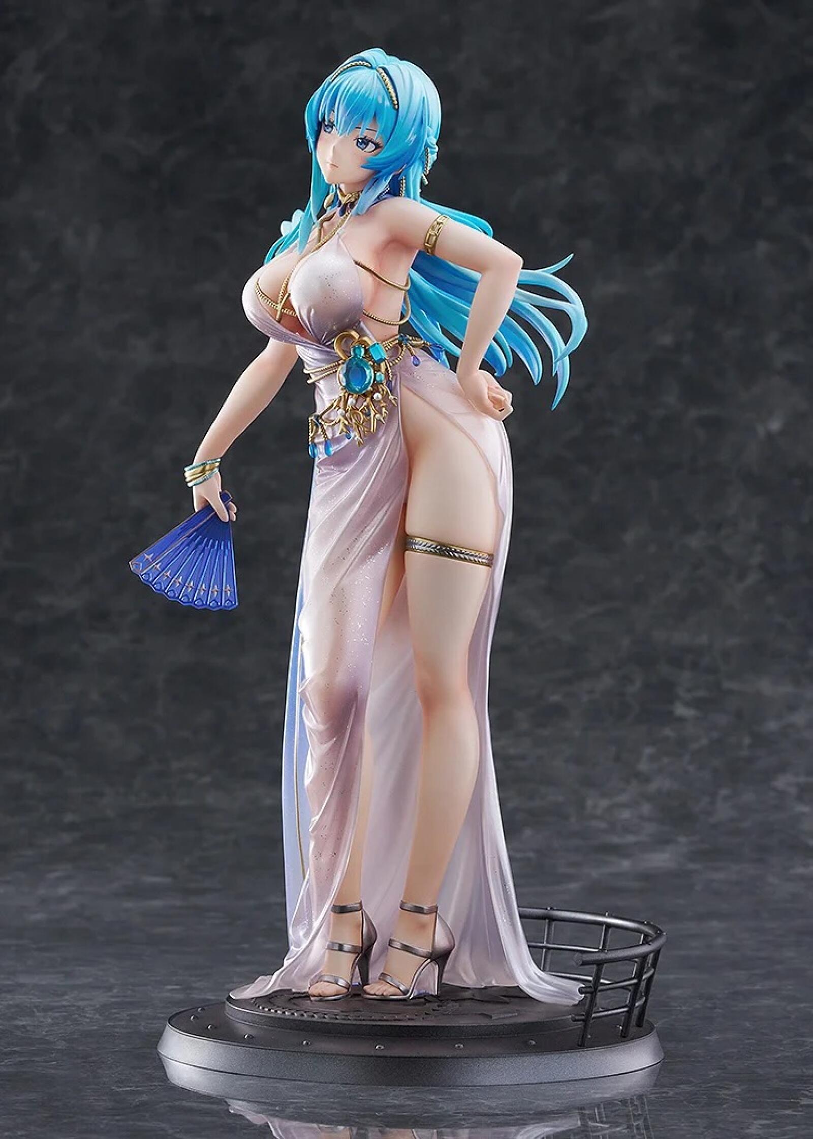 PRE ORDER Goddess Of Victory Nikke: 1/7 SCALE FIGURE - Helm (Chandelier)