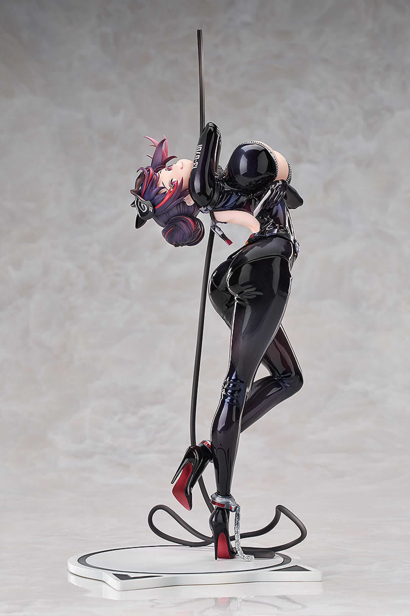 PRE ORDER Goddess Of Victory Nikke: 1/7 SCALE FIGURE - Quency (Escape Queen)