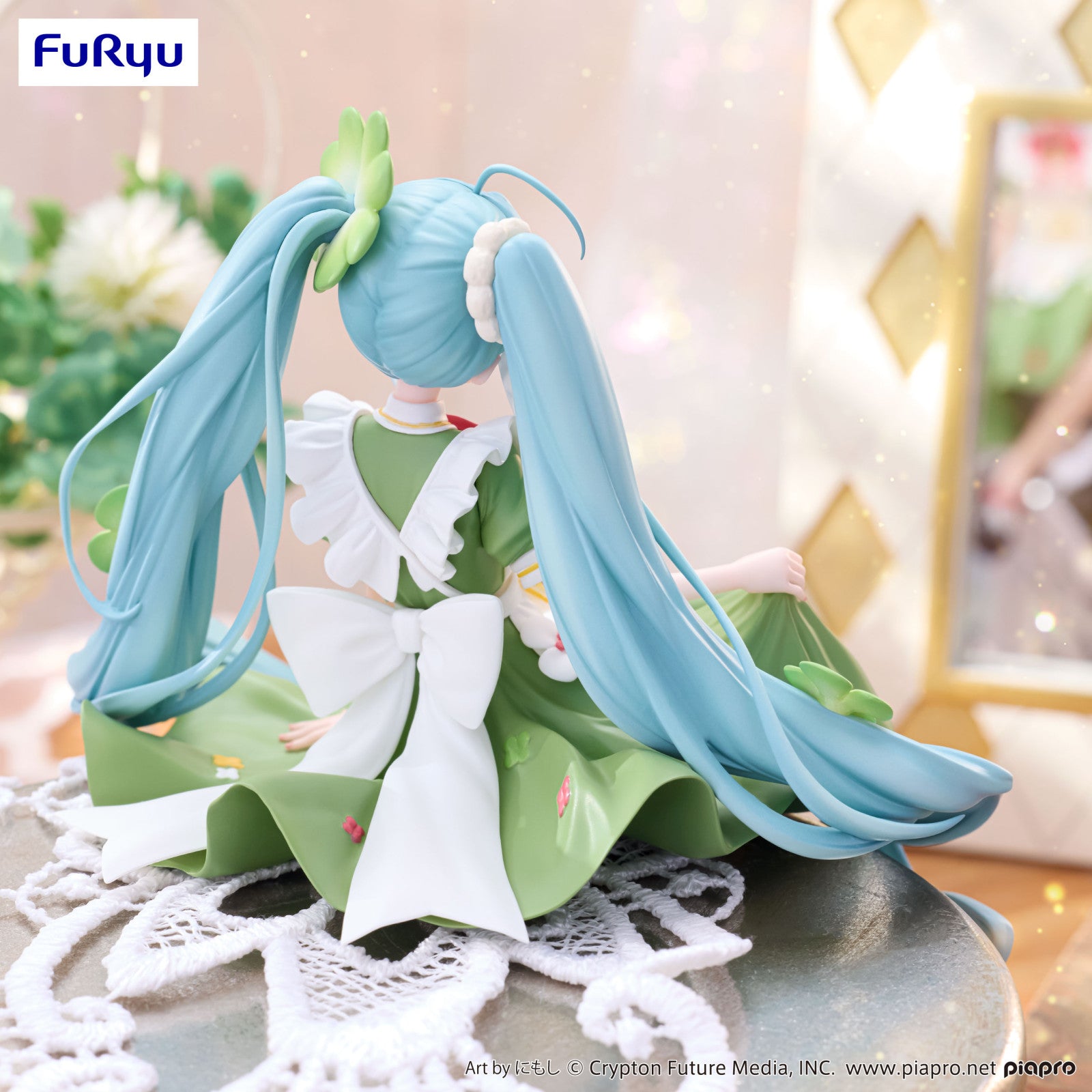 PRE ORDER Hatsune Miku: NOODLE STOPPER FIGURE - Flower Fairy Clover