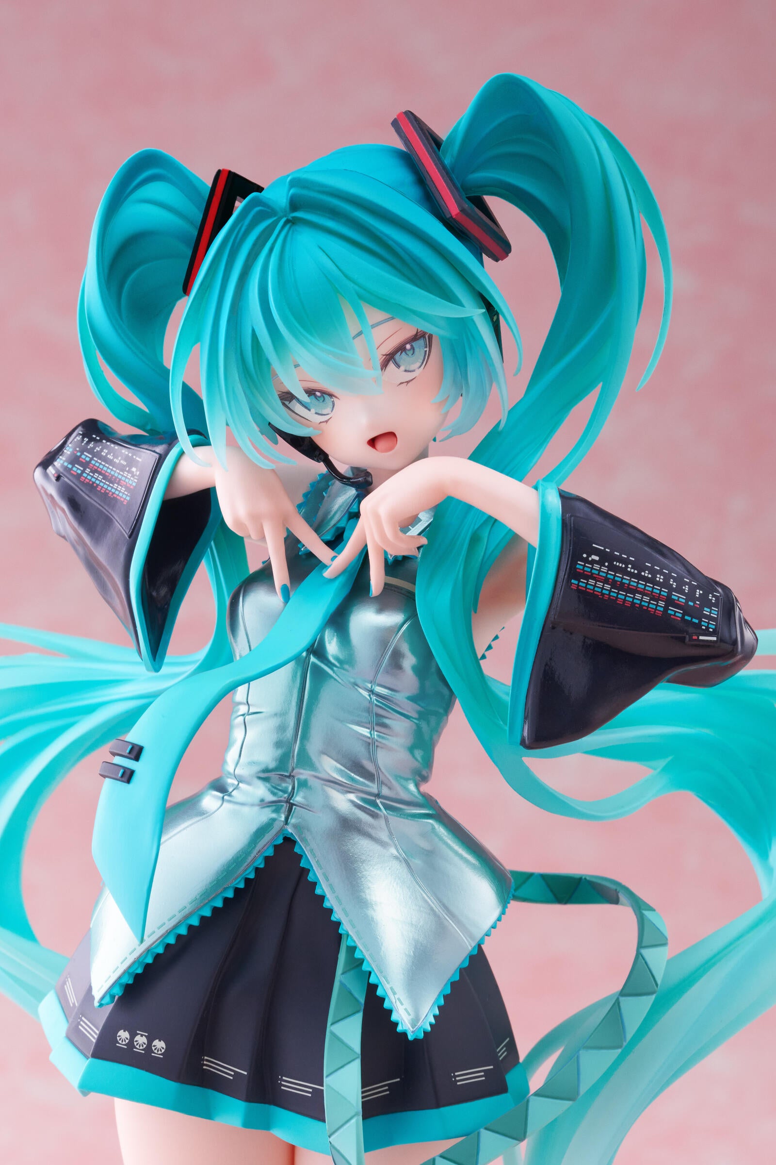 PRE ORDER Hatsune Miku: T-MOST FIGURE - Miku – MegaCulture