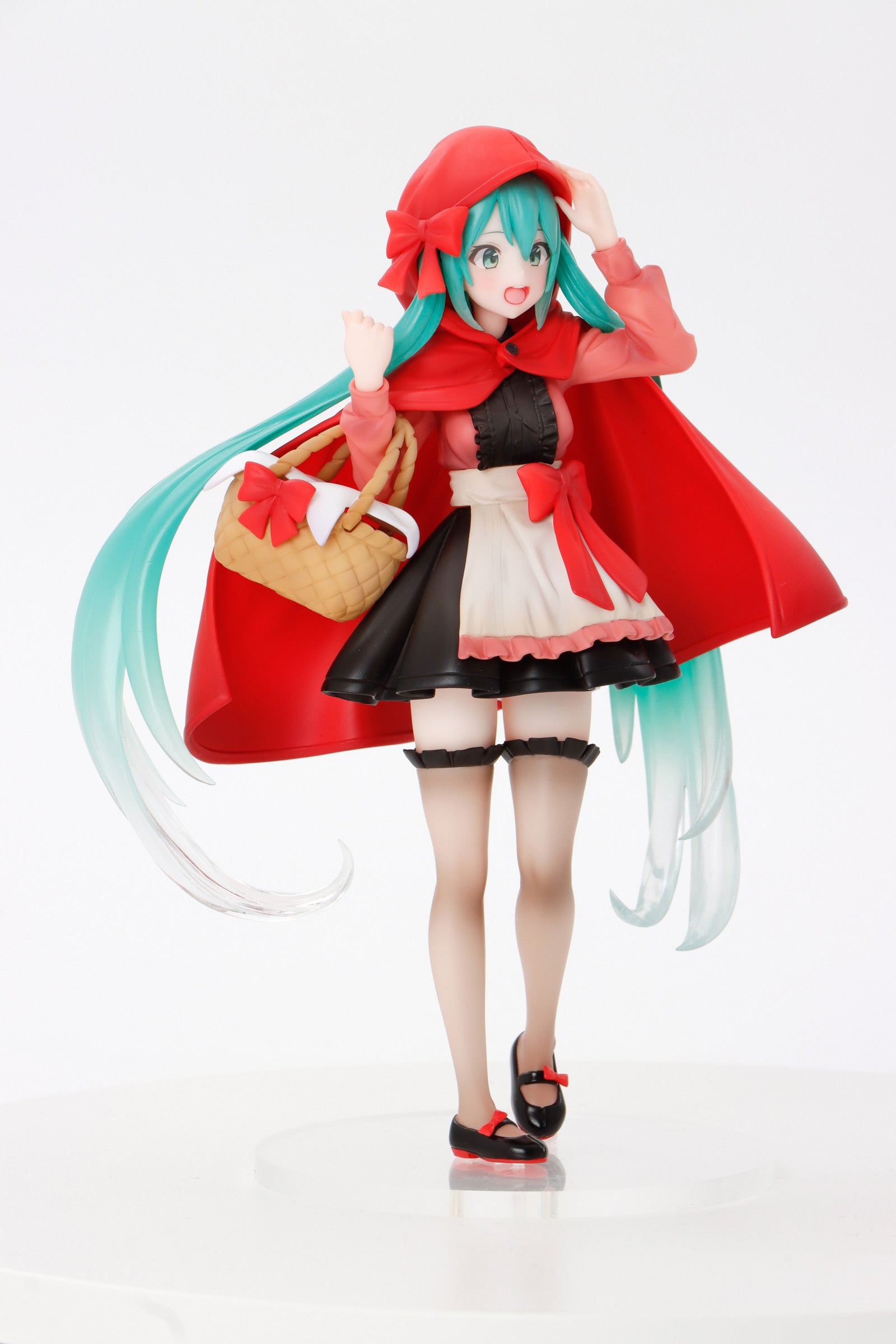 PRE ORDER Hatsune Miku: WONDERLAND FIGURE - Little Red Riding Hood