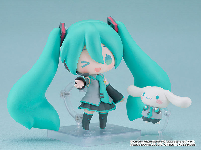 Hatsune Miku x Cinnamoroll - NENDOROID