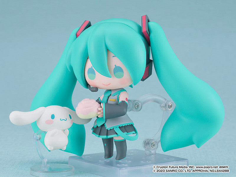 Hatsune Miku x Cinnamoroll - NENDOROID