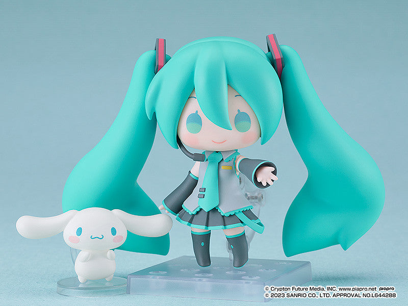 Hatsune Miku x Cinnamoroll - NENDOROID