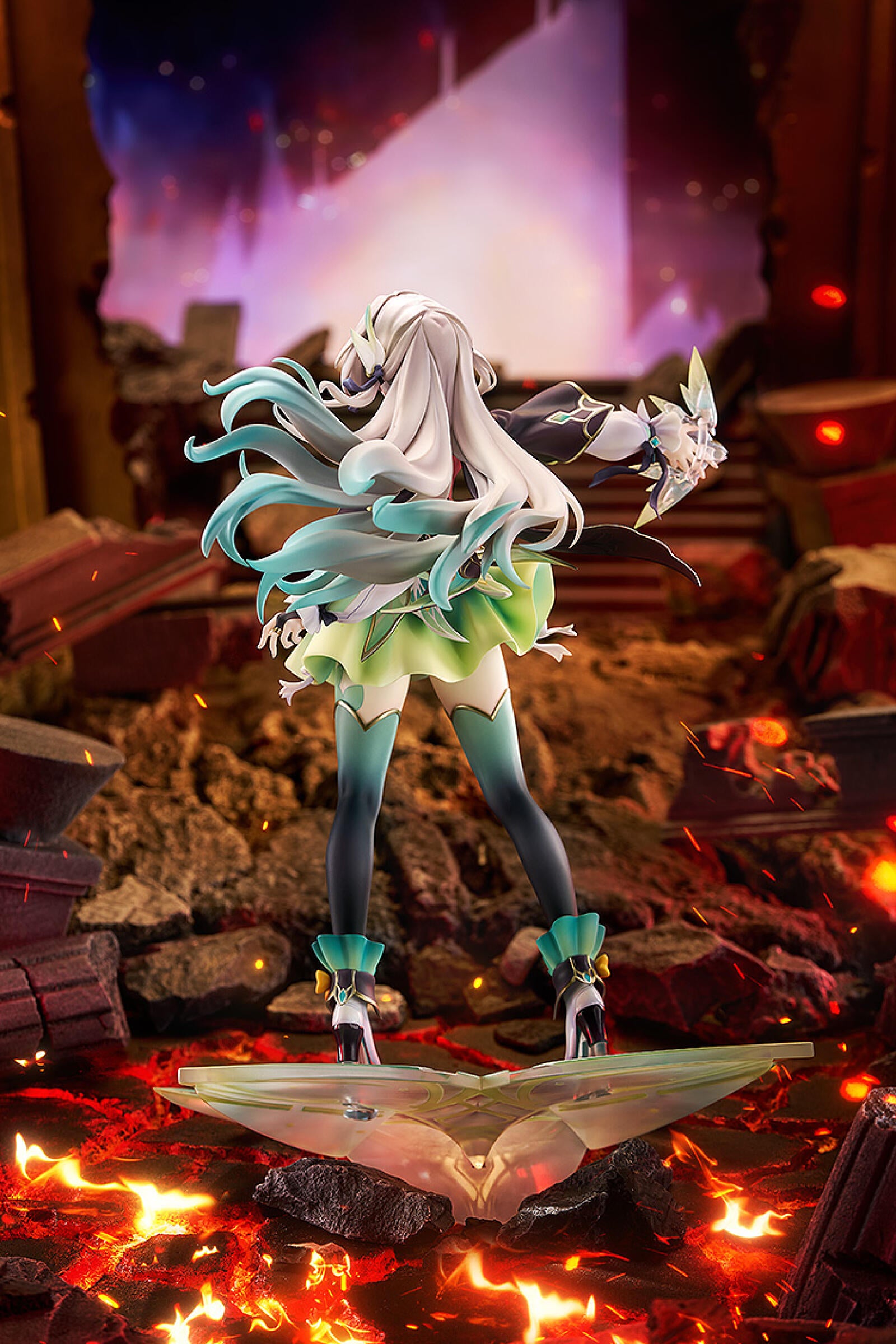 PRE ORDER Honkai Star Rail: 1/7 SCALE FIGURE - Firefly