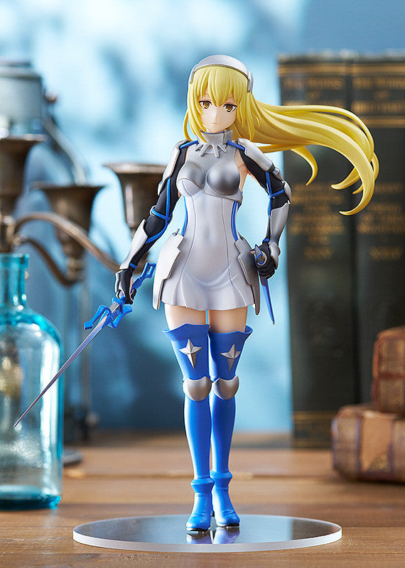 PRE ORDER Is It Wrong to Try to Pick Up Girls in a Dungeon? IV: POP UP PARADE - Ais Wallenstein