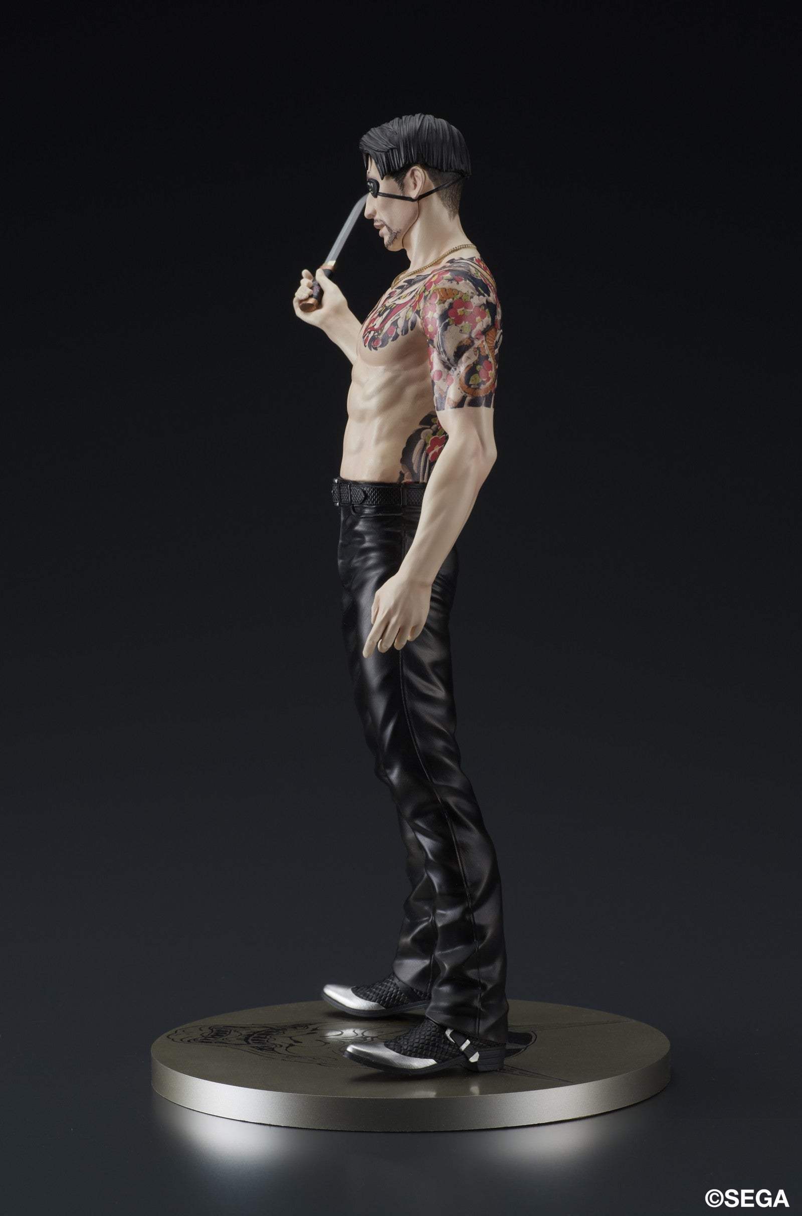 PRE ORDER Like a Dragon: DIGSTA STATUE - Goro Majima (Battle Style)