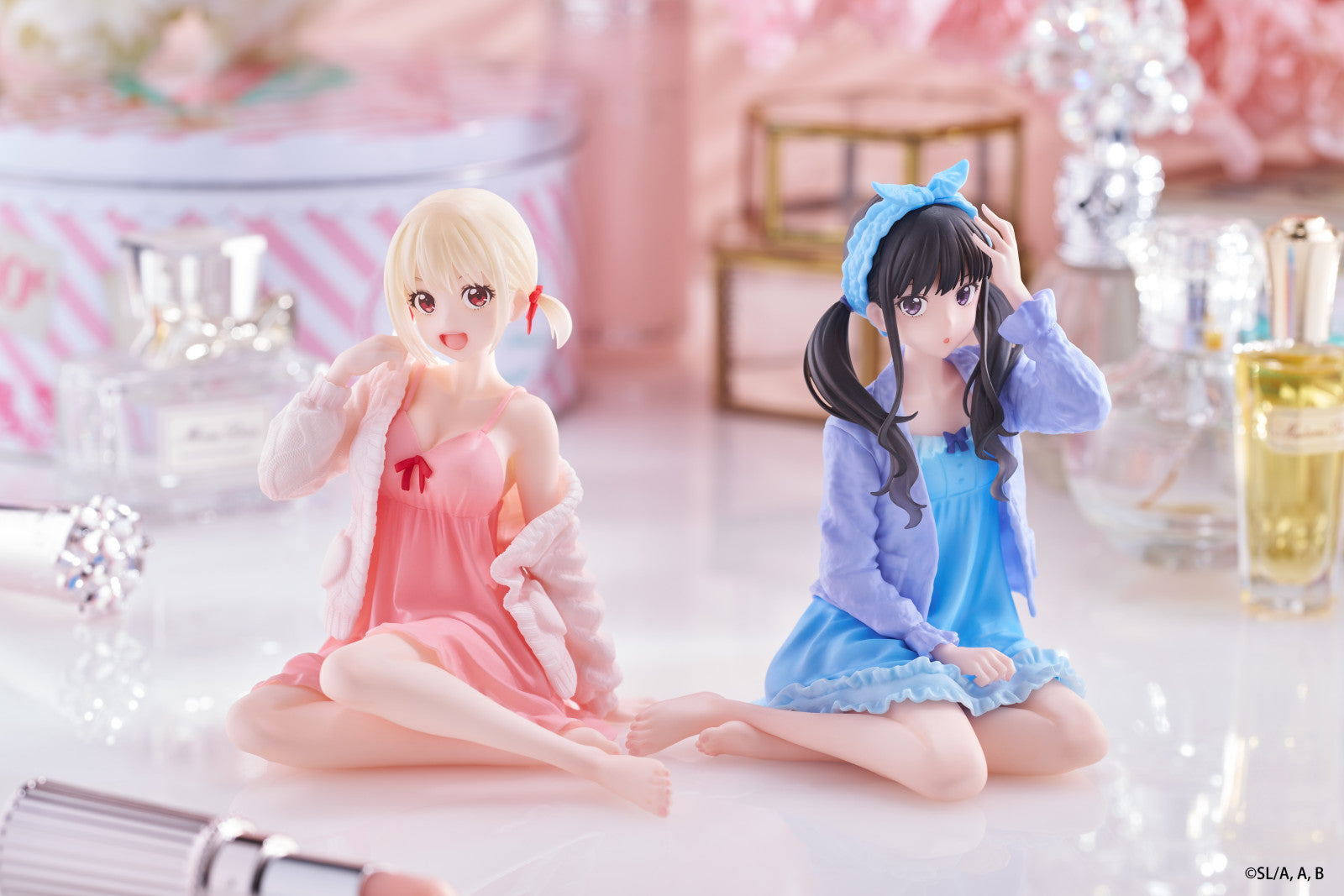 PRE ORDER Lycoris Recoil: DEKTOP CUTE FIGURE - Takina Inoue (Roomwear Version)
