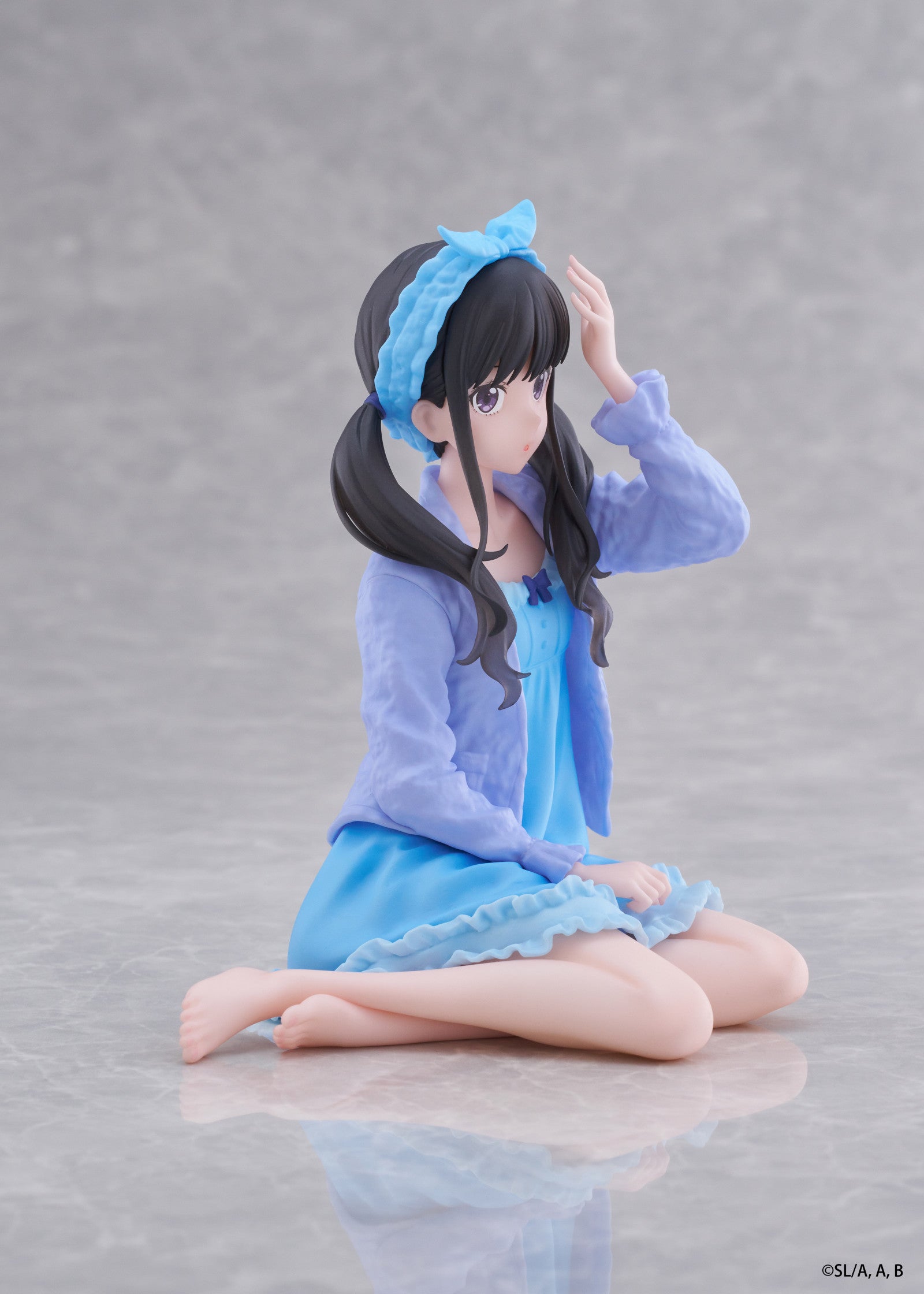 PRE ORDER Lycoris Recoil: DEKTOP CUTE FIGURE - Takina Inoue (Roomwear Version)
