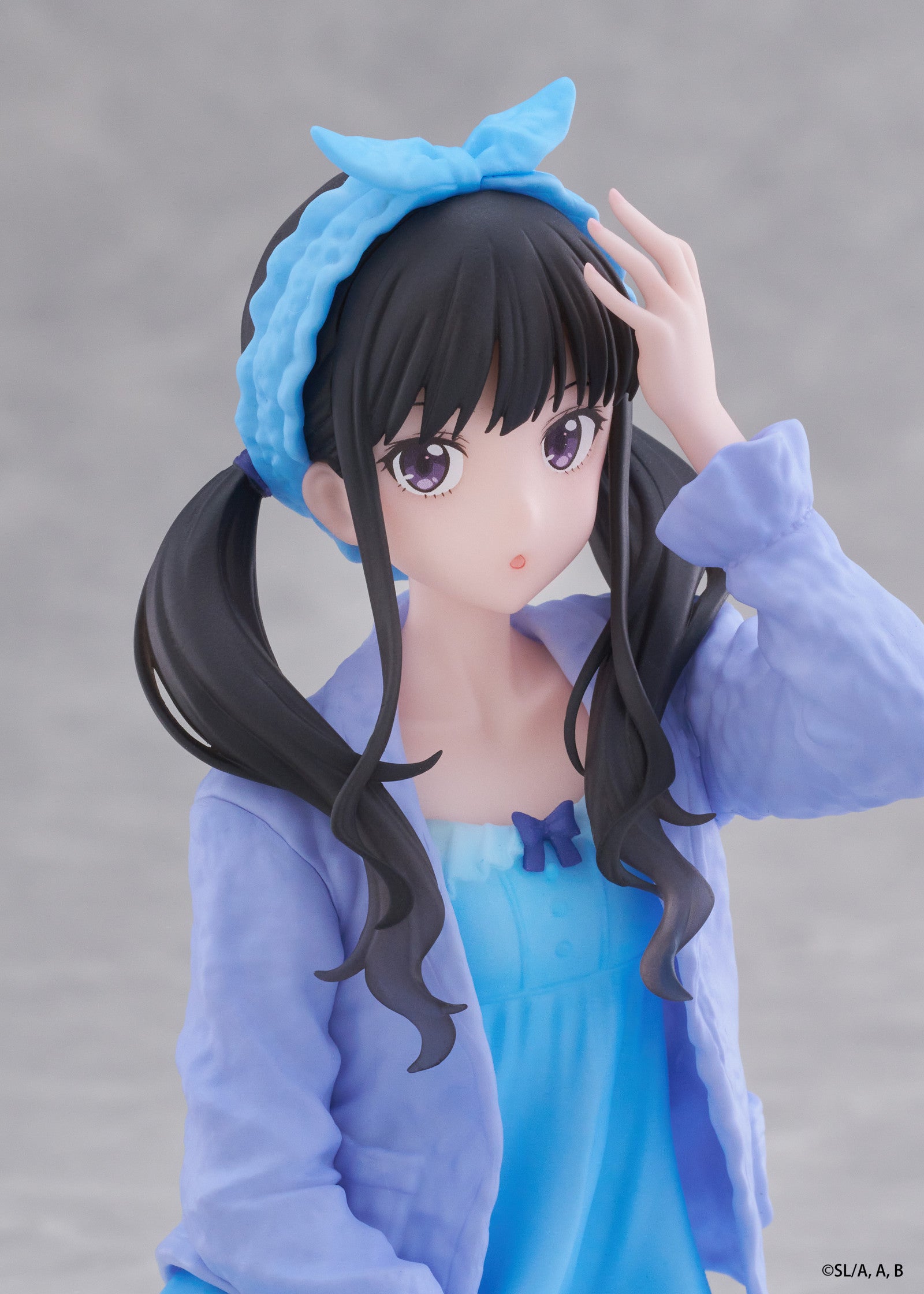 PRE ORDER Lycoris Recoil: DEKTOP CUTE FIGURE - Takina Inoue (Roomwear Version)
