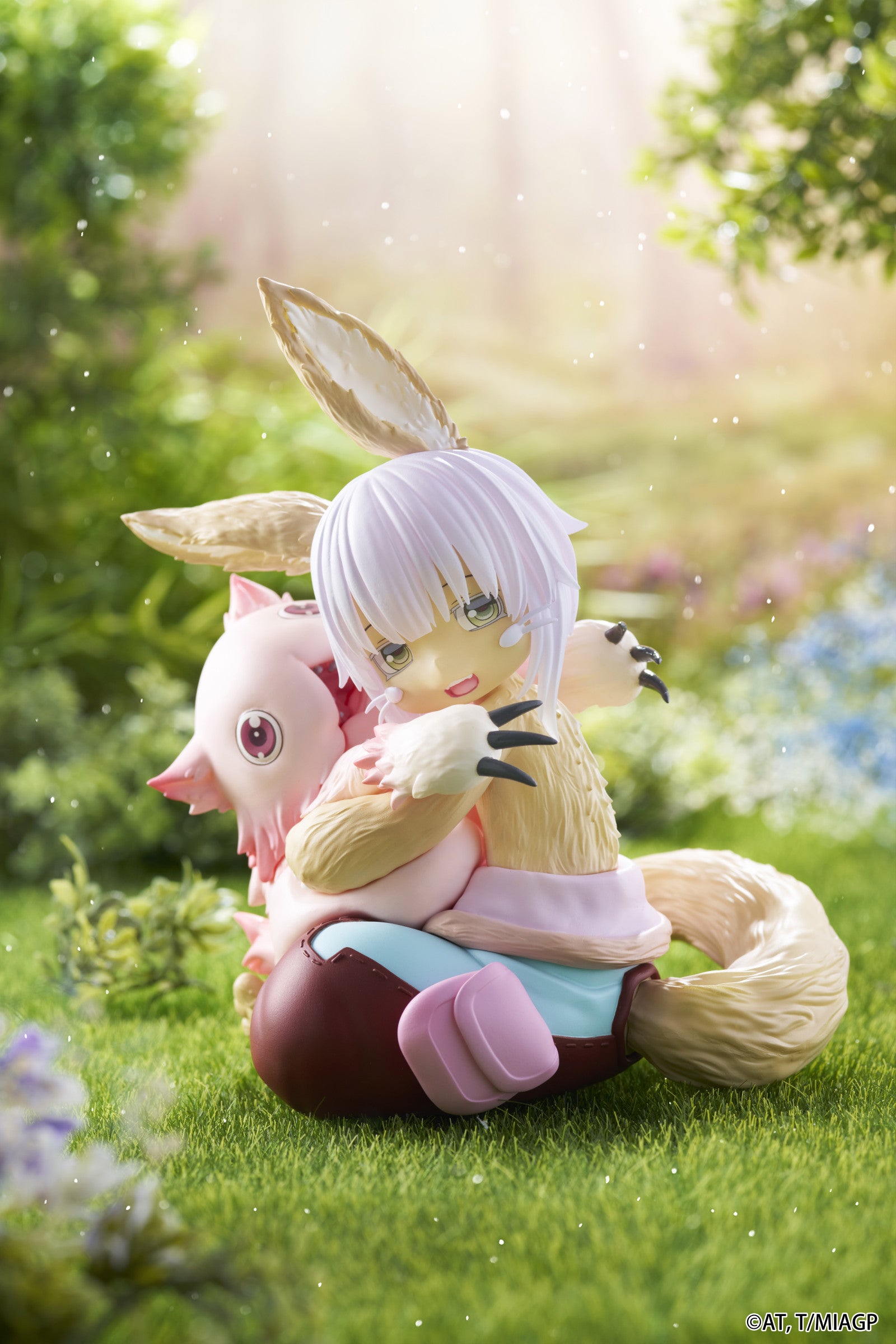 PRE ORDER Made in Abyss the Golden City of the Scorching Sun: DESKTOP CUTE FIGURE - Nanachi & Mitty