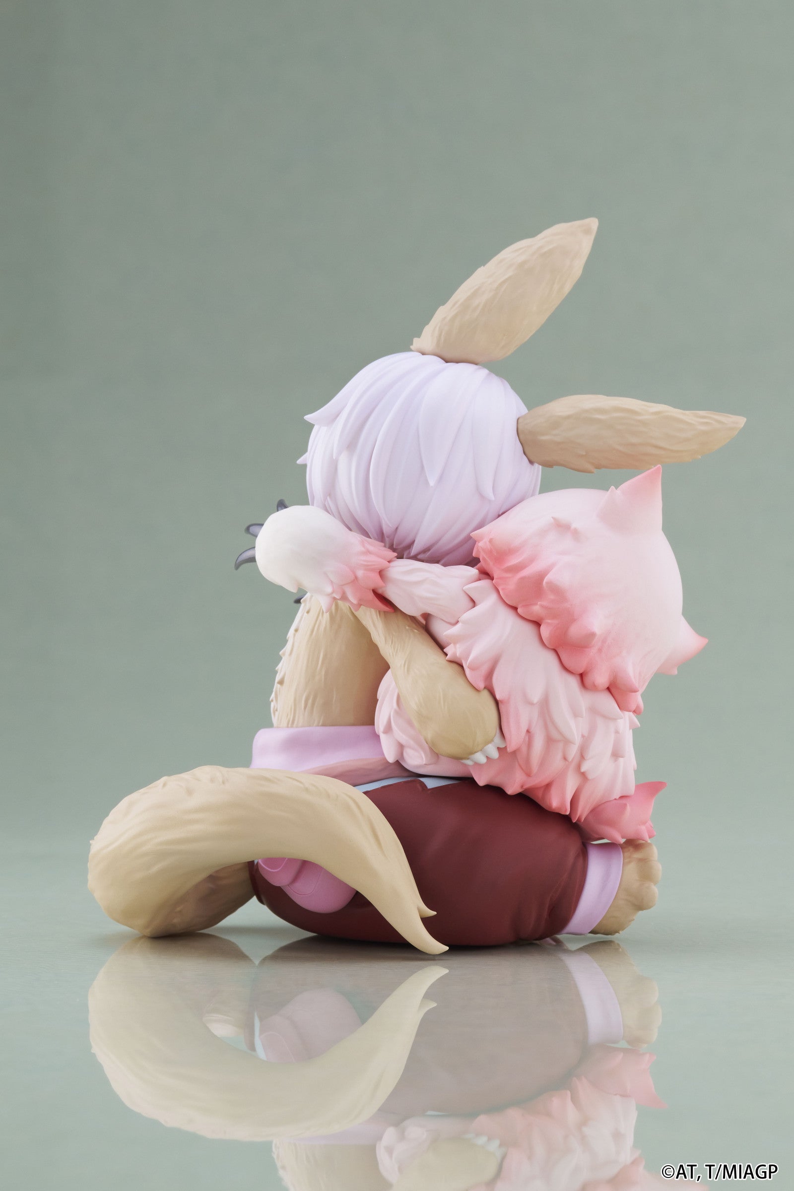 PRE ORDER Made in Abyss the Golden City of the Scorching Sun: DESKTOP CUTE FIGURE - Nanachi & Mitty