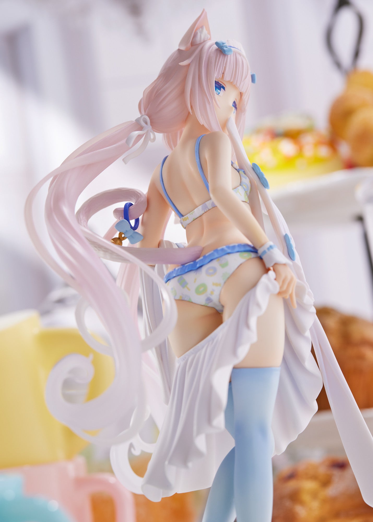 PRE ORDER Nekopara: 1/7 SCALE FIGURE - Vanilla Lovely Sweets Time