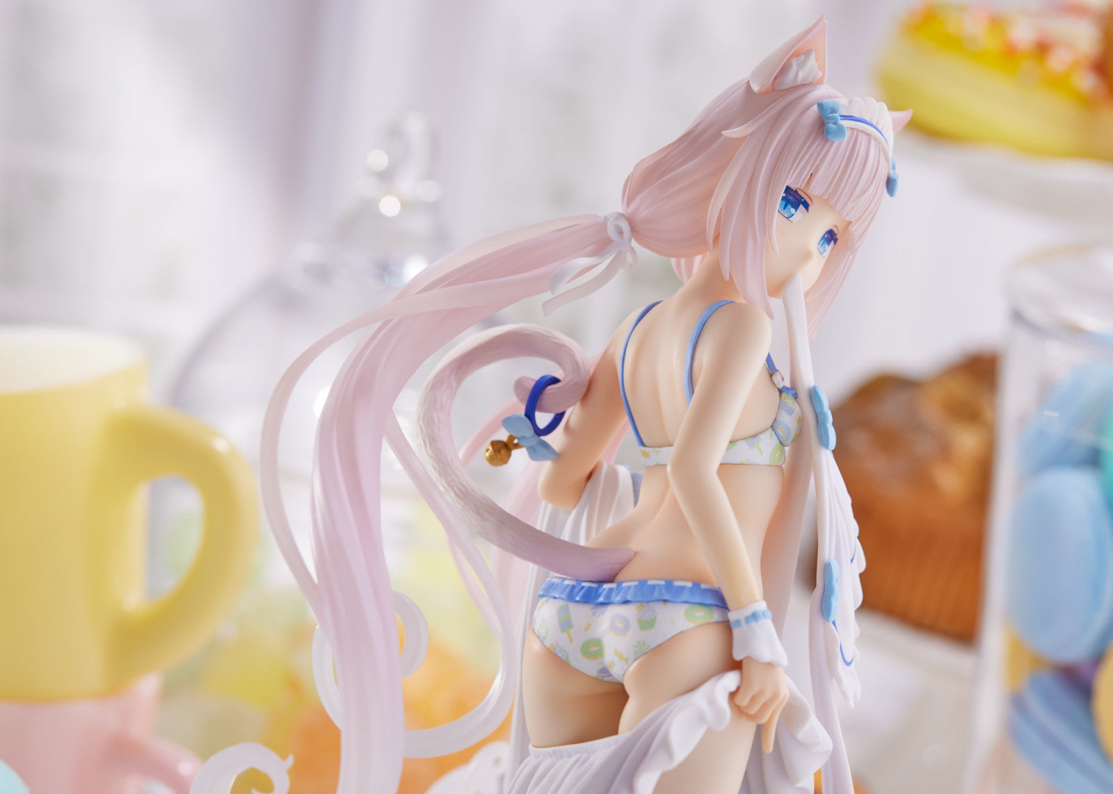 PRE ORDER Nekopara: 1/7 SCALE FIGURE - Vanilla Lovely Sweets Time