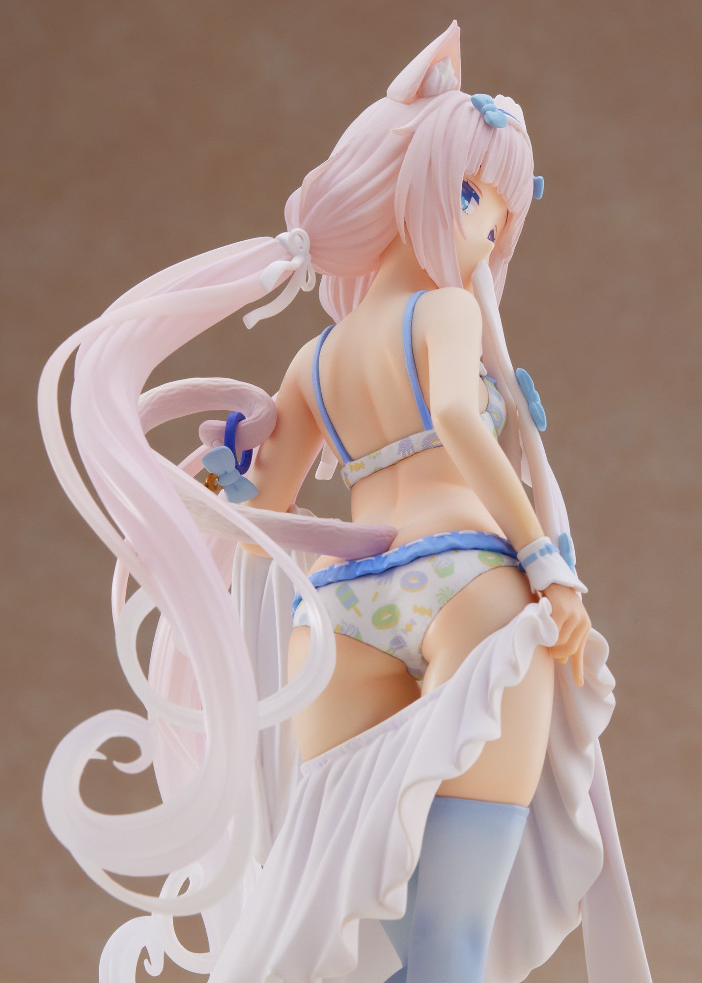 PRE ORDER Nekopara: 1/7 SCALE FIGURE - Vanilla Lovely Sweets Time