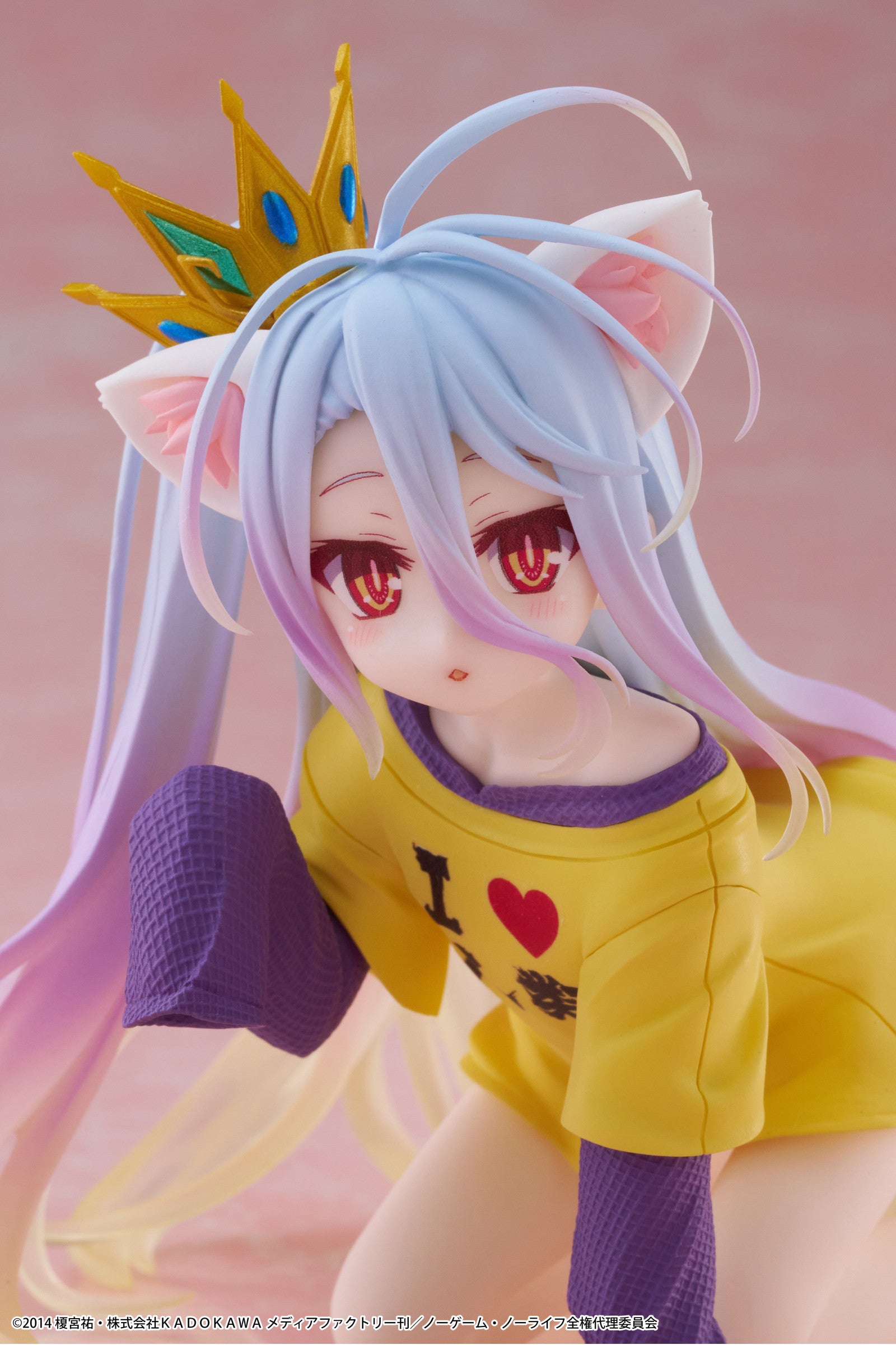 PRE ORDER No Game No Life: DESKTOP CUTE FIGURE - Shiro (Cat Ear T Shirt Version)