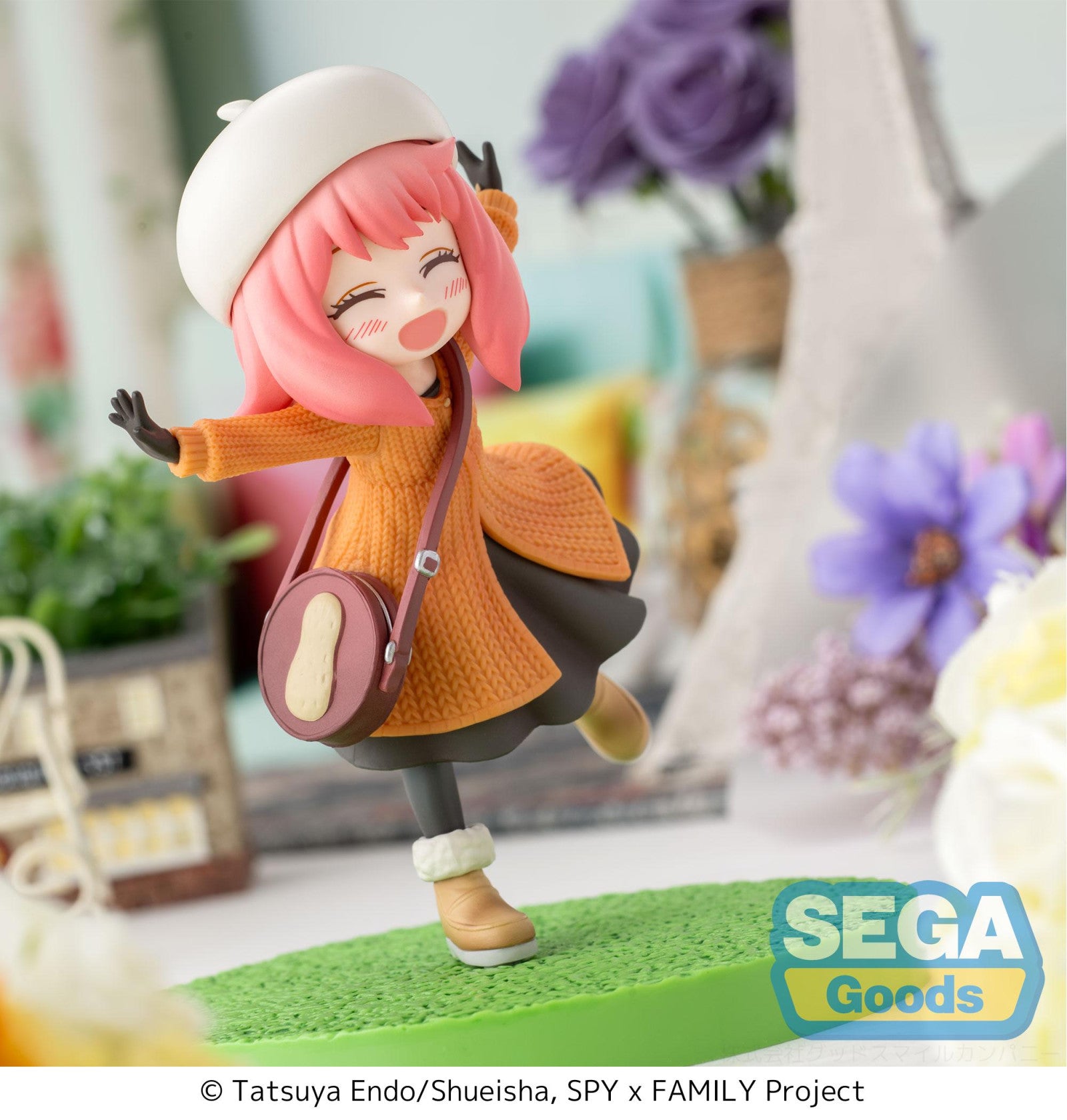 Spy x Family: LUMINASTA FIGURE - Anya Forger (Family Ooting Version 2)