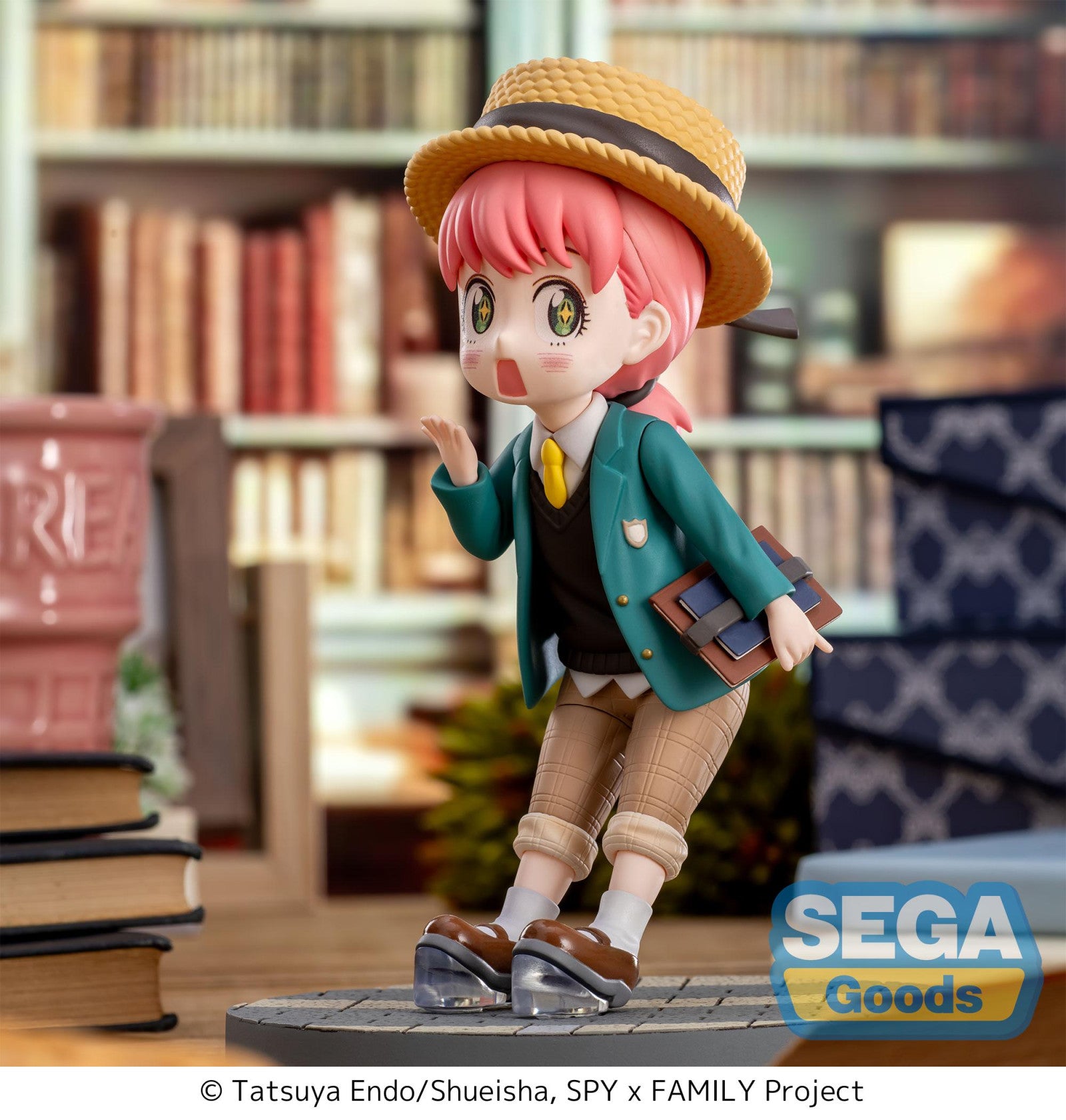 PRE ORDER Spy x Family: LUMINASTA FIGURE - Anya Forger Stylish Look Volume 2.5