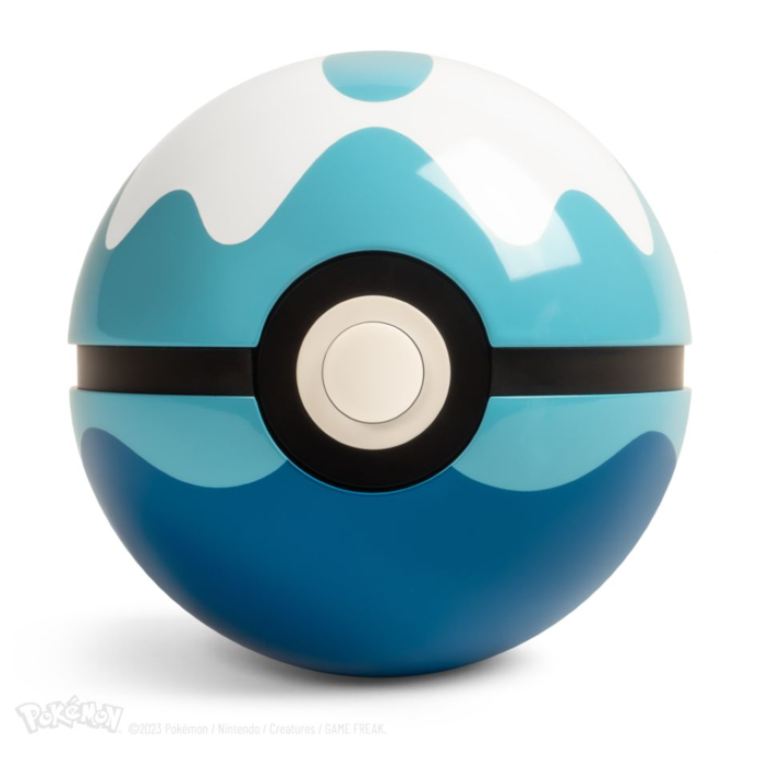 Pokemon - Dive Ball 1:1 Scale Life-Size Die-Cast Prop Replica