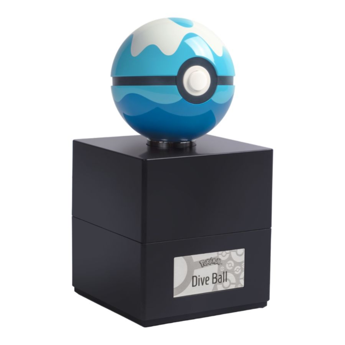 Pokemon - Dive Ball 1:1 Scale Life-Size Die-Cast Prop Replica