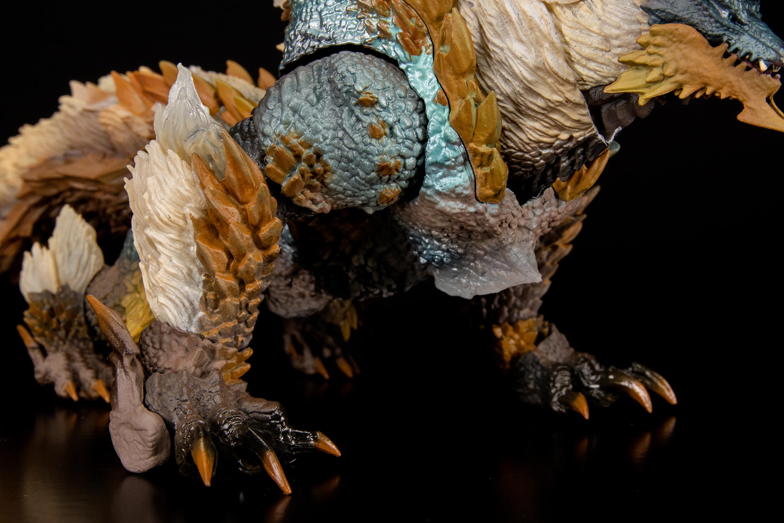 Tamashii Nations S.H.Monsterarts Zinogre -20th Anniversary Edition-