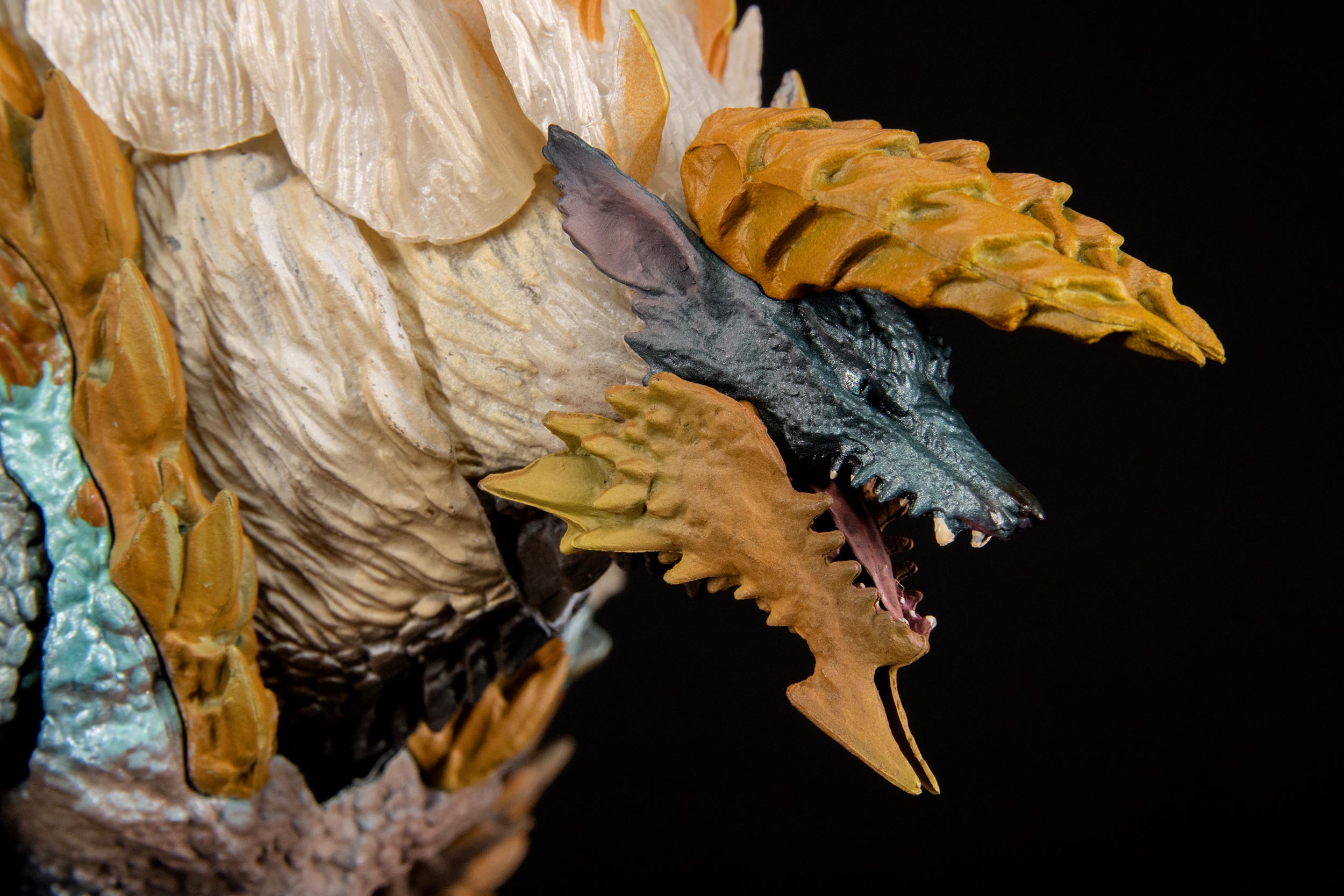 Tamashii Nations S.H.Monsterarts Zinogre -20th Anniversary Edition-