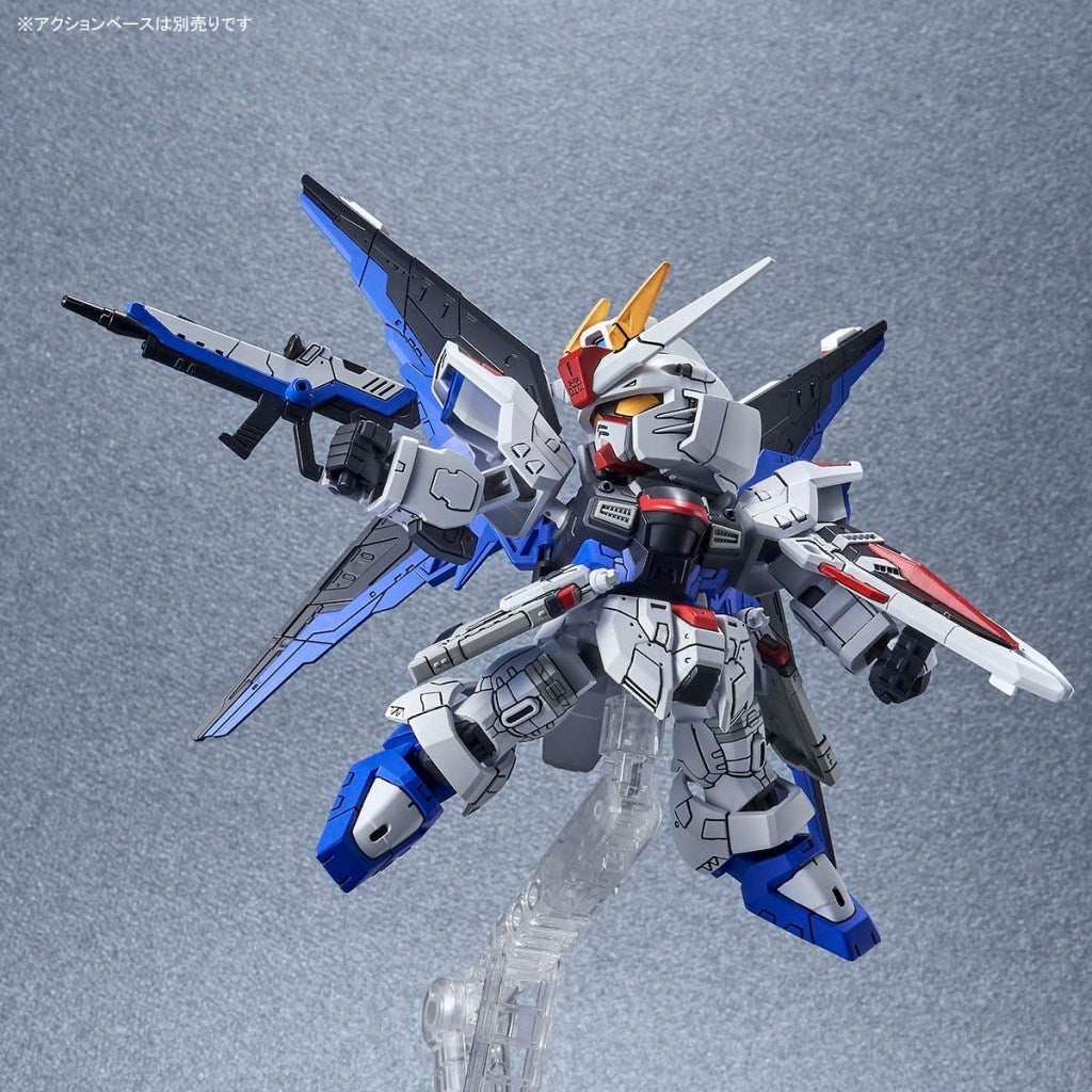 SD Gundam EX Standard Gundam Base Limited Freedom