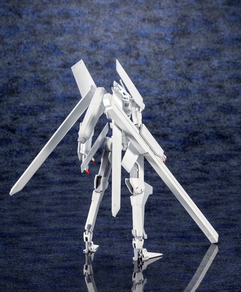 Kotobukiya Knights of Sidonia Love Woven in the Stars Type 20 Gardes Unit Yukimori 1/100 Plastic Model Figure