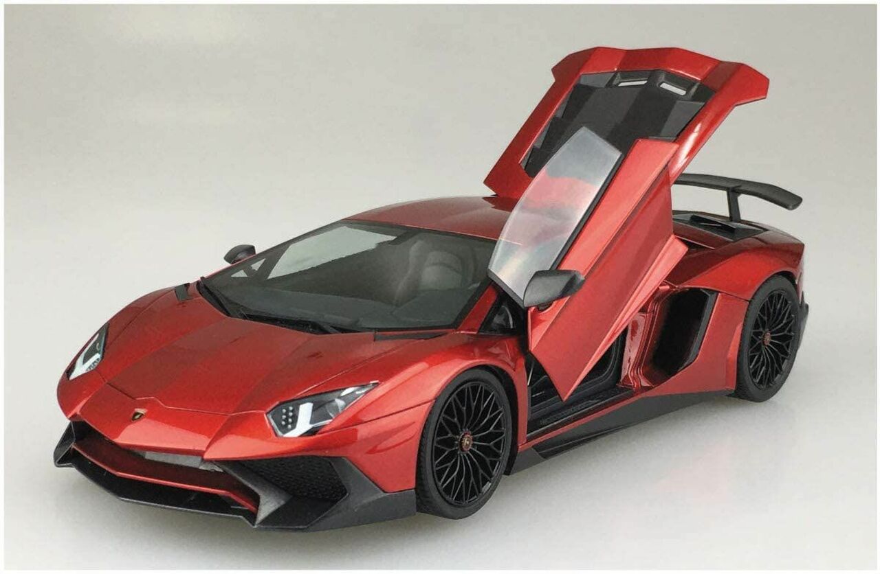 Aoshima The Super Car 1/24 '15 Lamborghini Aventador SV Plastic Model