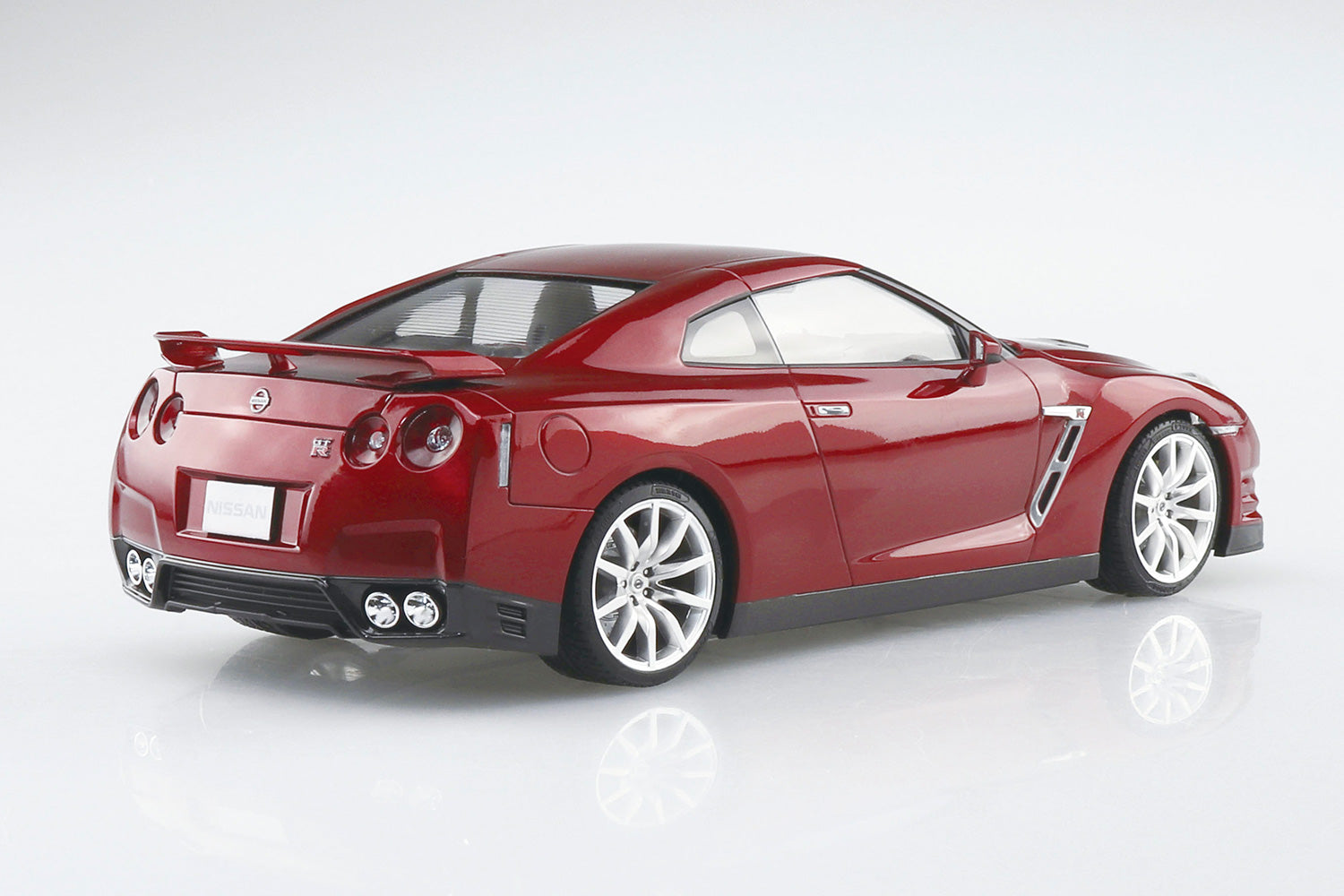 1/24 02-C Model Nissan R35 GT-R 2014 Gold Flake Red Pearl