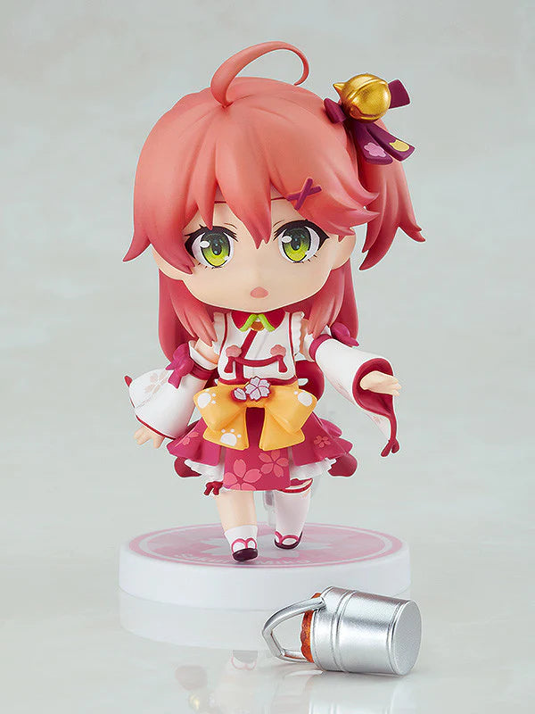 Nendoroid No. 1722 Hololive Production: Sakura Miko