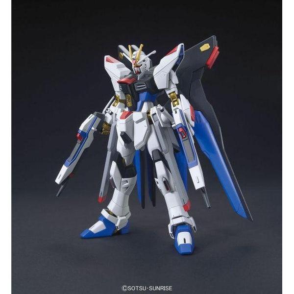 Model Kit: 1/144 HGCE FREEDOM GUNDAM