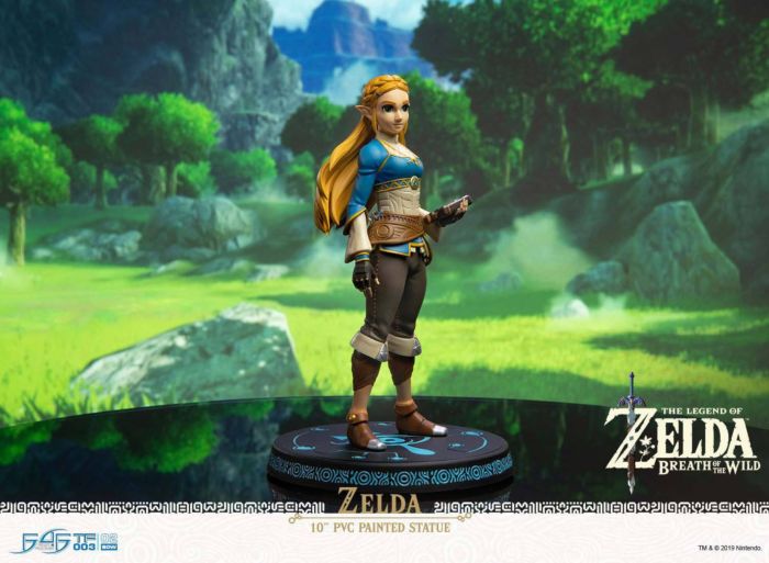 The Legend of Zelda: Breath of the Wild - Princess Zelda 9” PVC Statue (Standard)