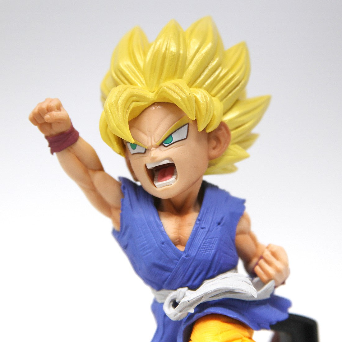 Dragon Ball GT Wrath of the Dragon Super Saiyan Son Goku Figure