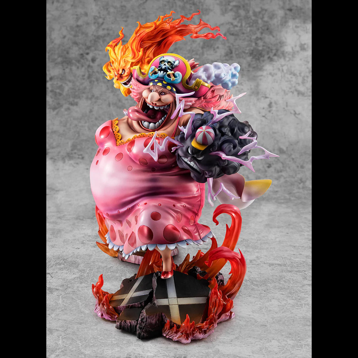 Portrait.Of.Pirates ONE PIECE "SA-MAXIMUM" Great Pirate Big Mom Charlotte Linlin