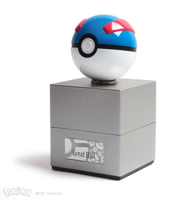 Pokemon - Great Ball 1:1 Scale Life Size Die-Cast Prop Replica